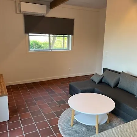 Casa Terra - Landelijk Met Jacuzzi En Ir-sauna Гостевой дом 4*