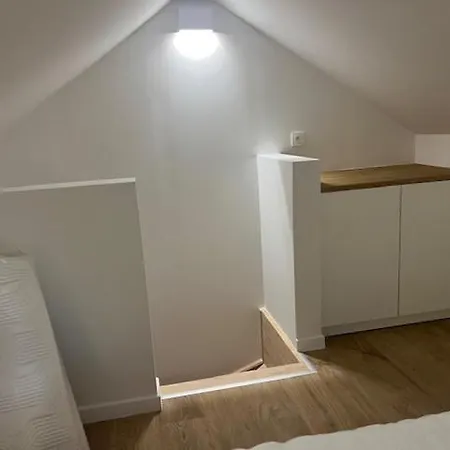 Konukevi Casa Terra - Landelijk Met Jacuzzi En Ir-sauna
