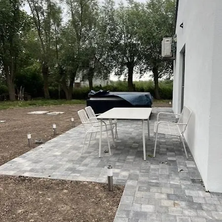 Casa Terra - Landelijk Met Jacuzzi En Ir-sauna